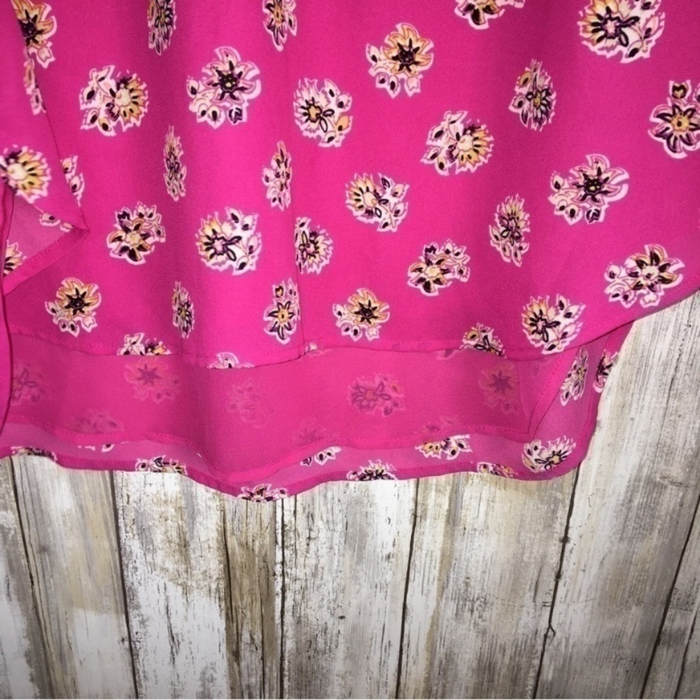 Loft Pink Floral Sleeveless Blouse - Picture 5 of 5